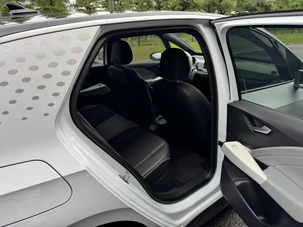 Volkswagen ID.3 — миниатюра 14
