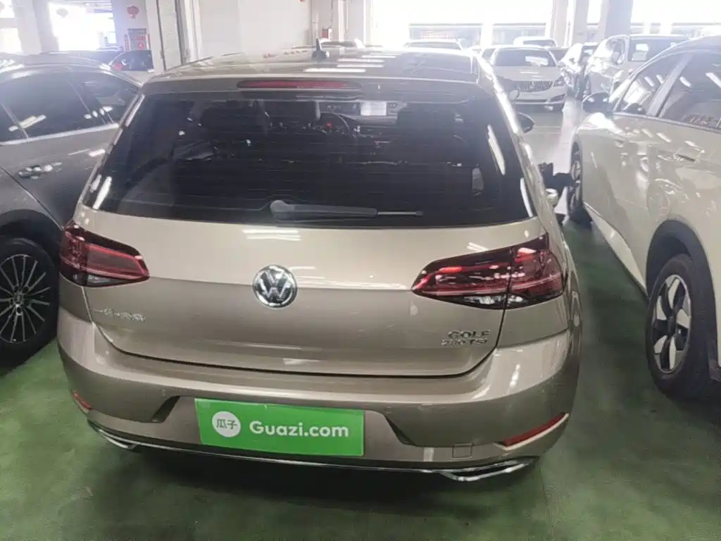 Volkswagen Golf — миниатюра 6