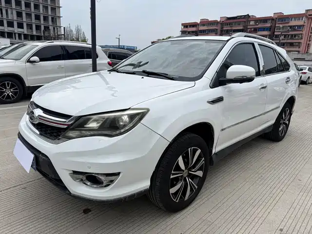 2017 BYD S7