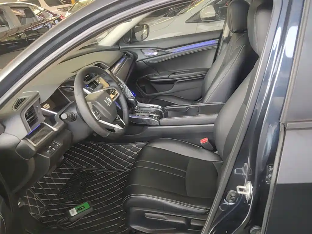Honda Civic — миниатюра 15