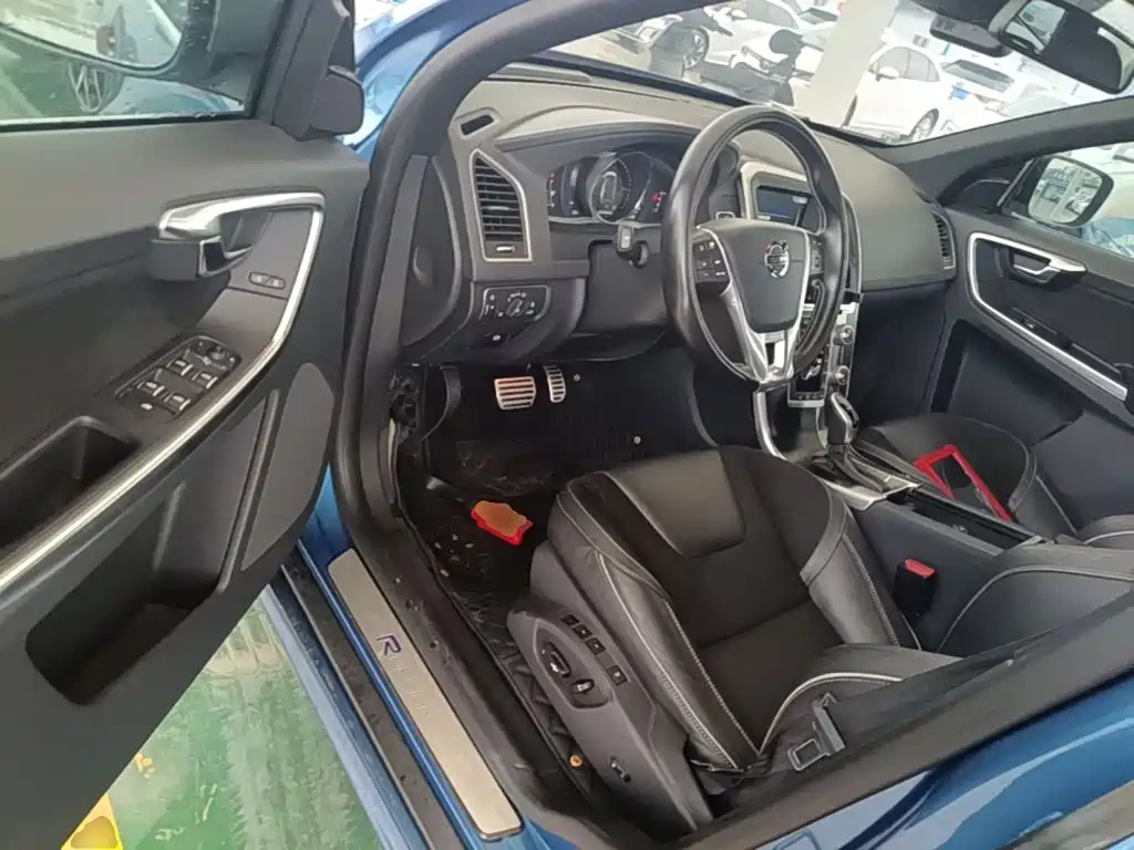 Volvo XC60 — миниатюра 16
