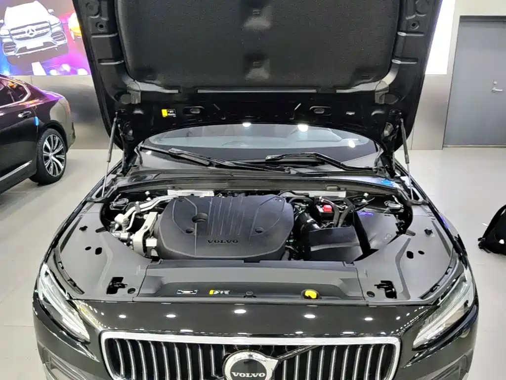 Volvo S90 — миниатюра 20