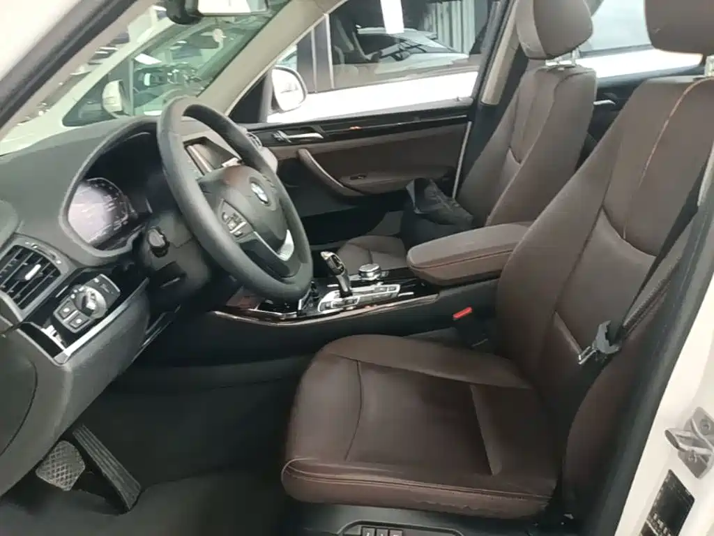 BMW X3 (Import) — миниатюра 15