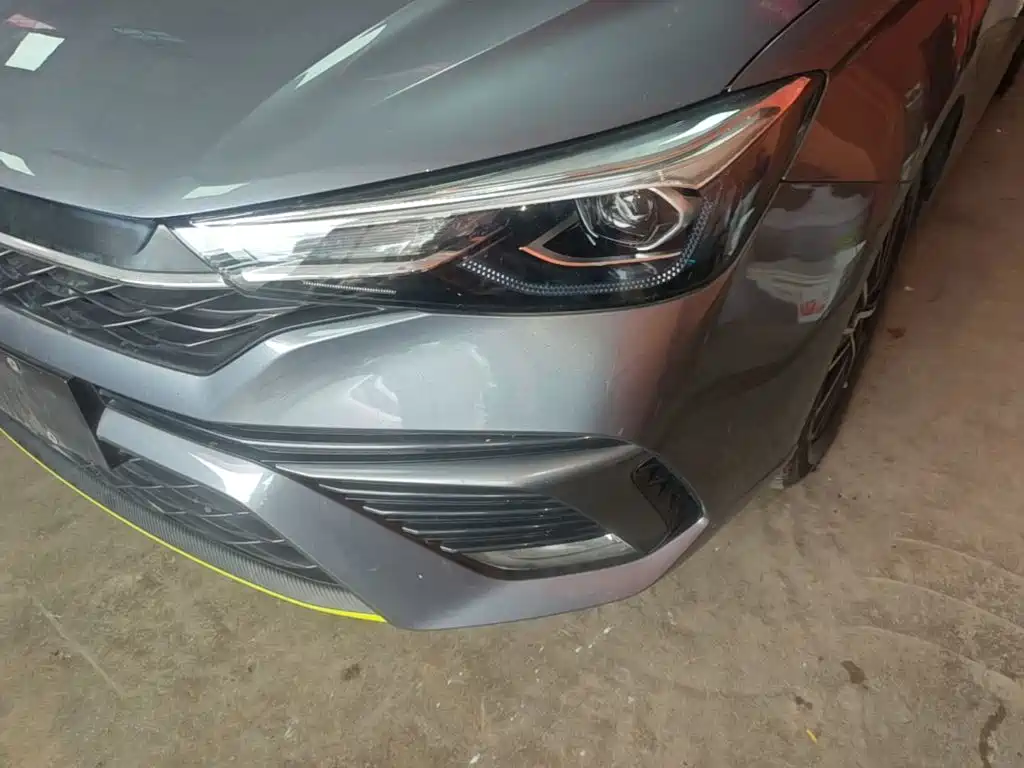 Roewe i5 — миниатюра 24