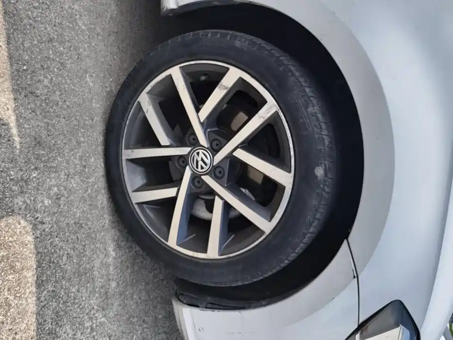 Volkswagen Golf — миниатюра 6