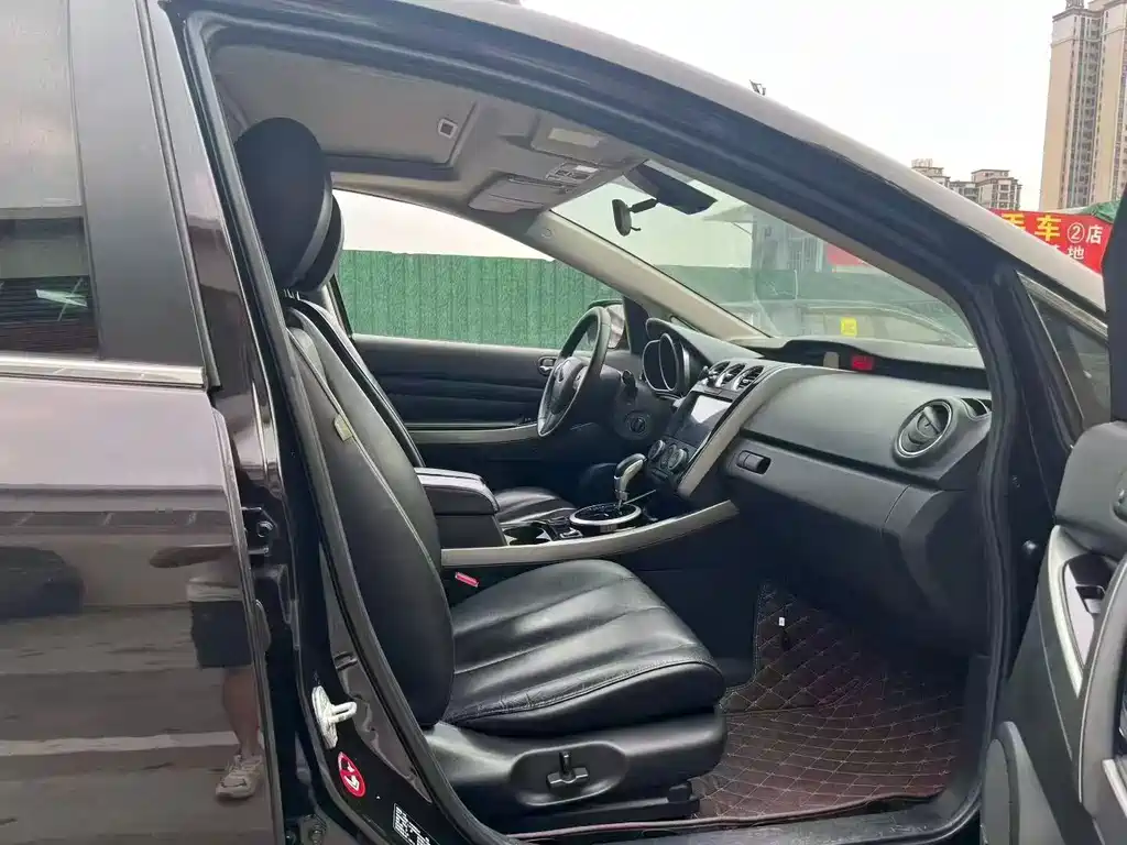 Mazda CX-7 — миниатюра 7