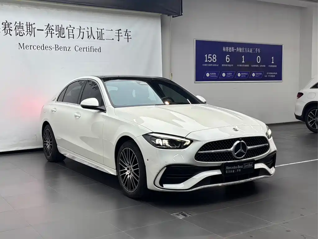Mercedes-Benz C-Class — миниатюра 3