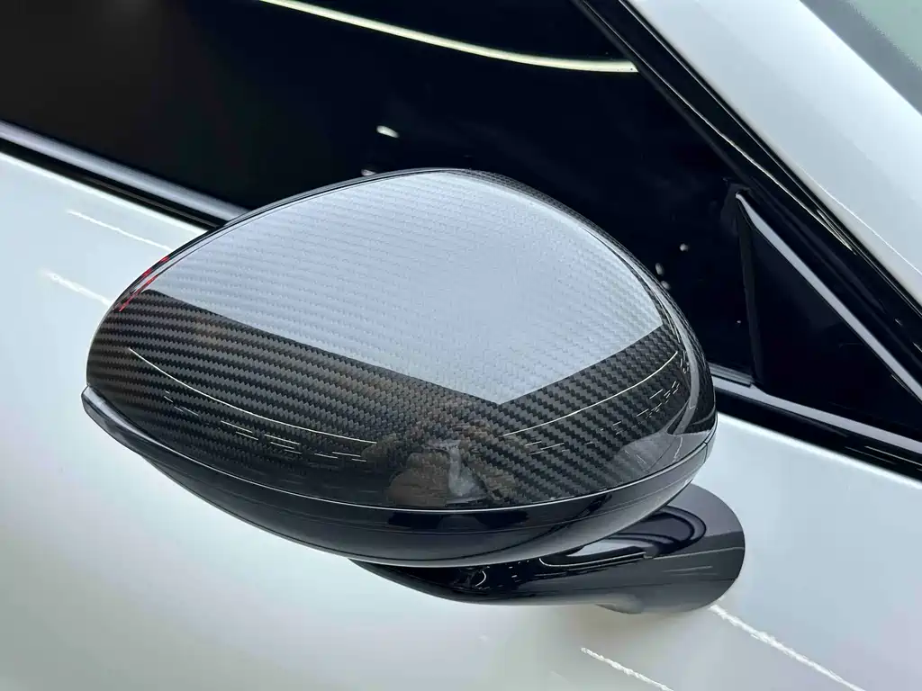 XIAOMI CAR XIAOMI SU7 ULTRA