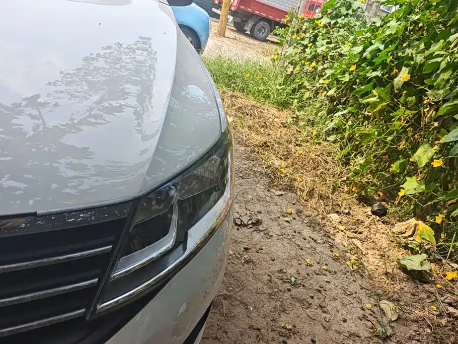 Volkswagen Lavida — миниатюра 5