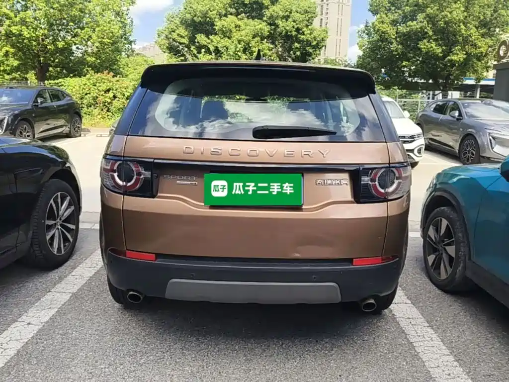 Land Rover Discovery Sport — миниатюра 6