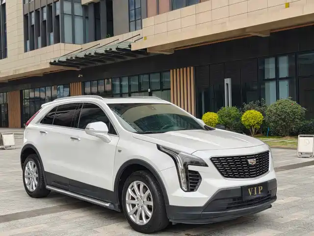 Cadillac XT4