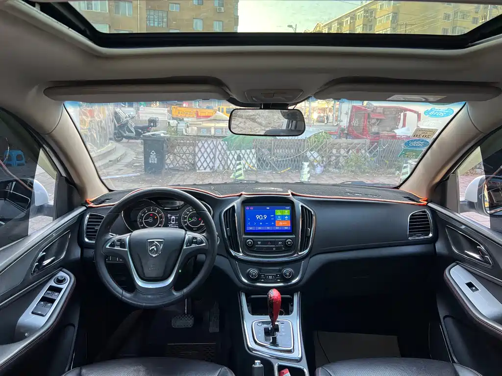 Baojun 560 — миниатюра 8