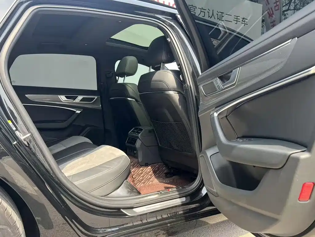 Audi A6L — миниатюра 12