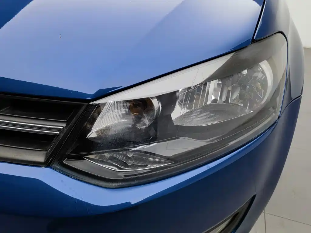 Volkswagen Polo — миниатюра 7