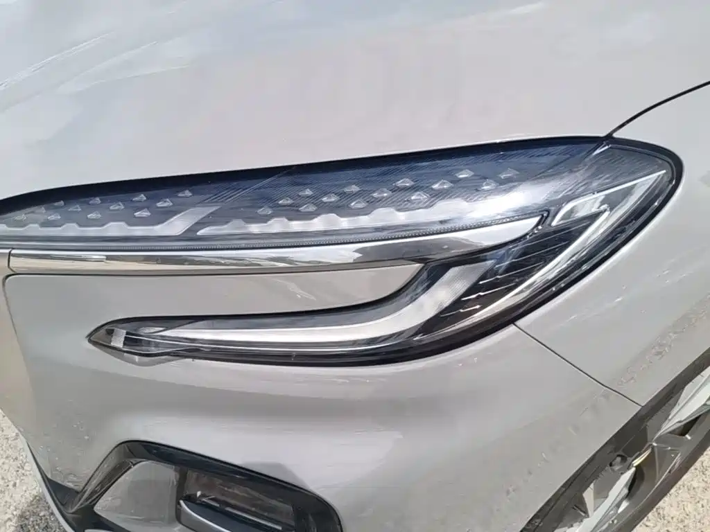 Hongqi Hongqi HS3 — миниатюра 24