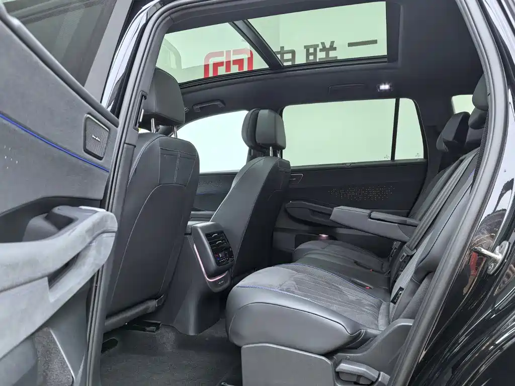 Volkswagen Teramont — миниатюра 28
