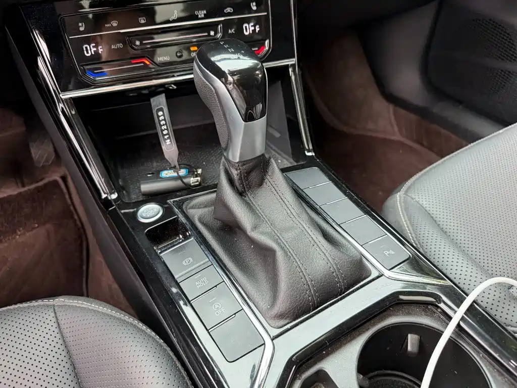 Volkswagen Passat — миниатюра 9