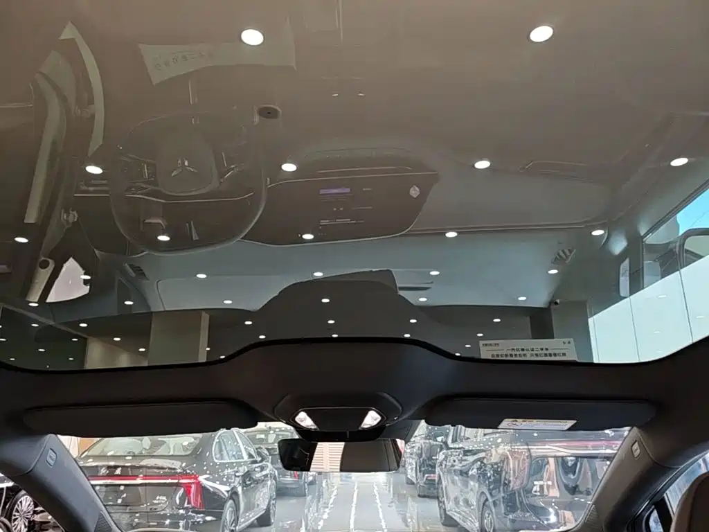 Hongqi Hongqi EH7 — миниатюра 18