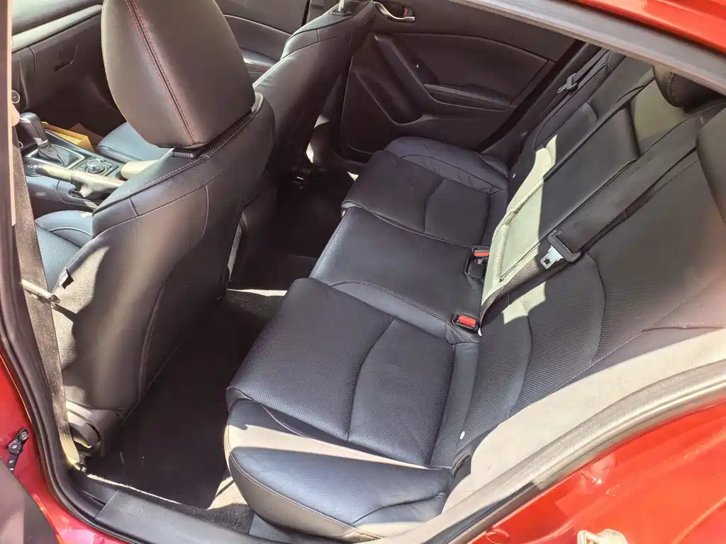 Mazda 3 Axela — миниатюра 7