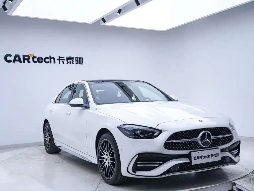 Mercedes-Benz C-Class — миниатюра 5