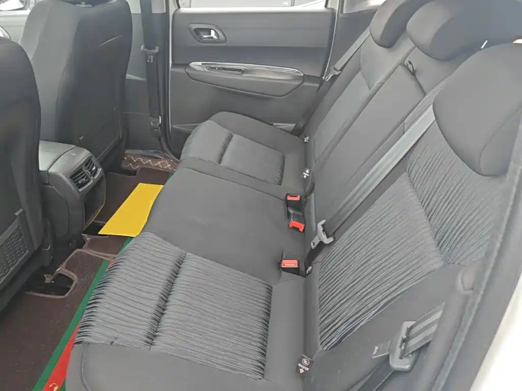 Peugeot 3008 — миниатюра 17