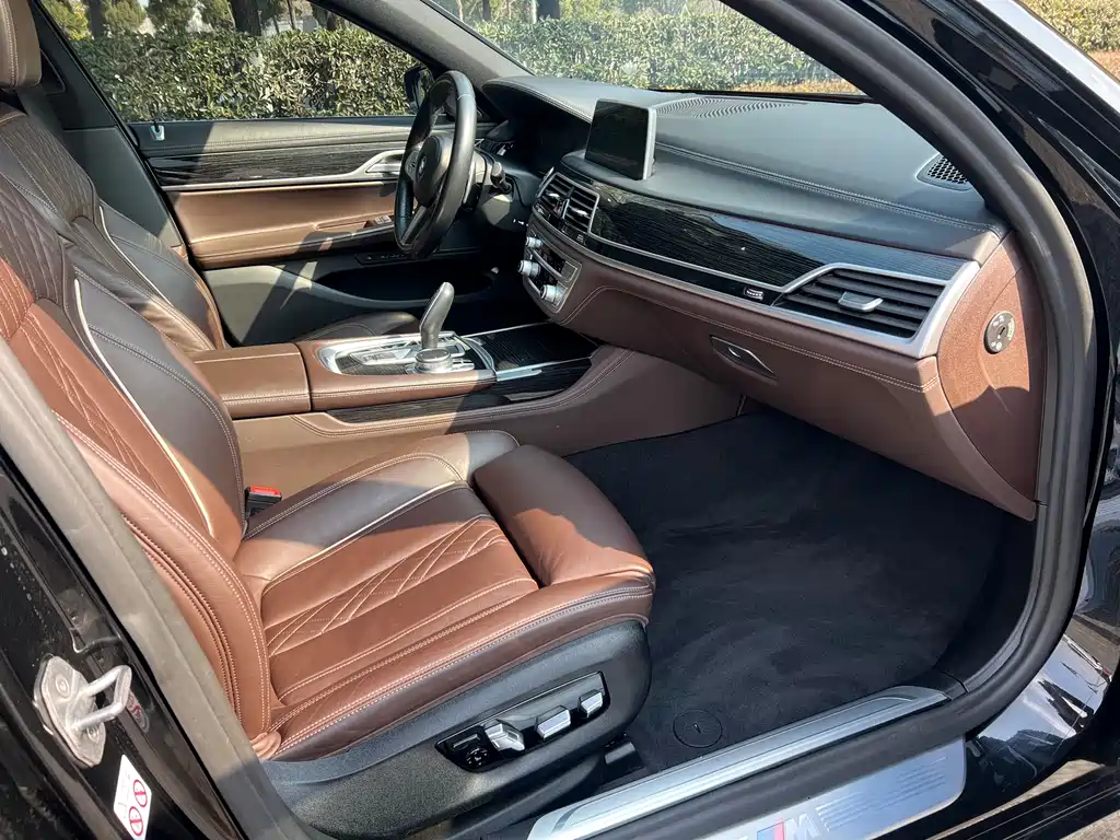 BMW 7 Series 7 2019 730Li M Sport