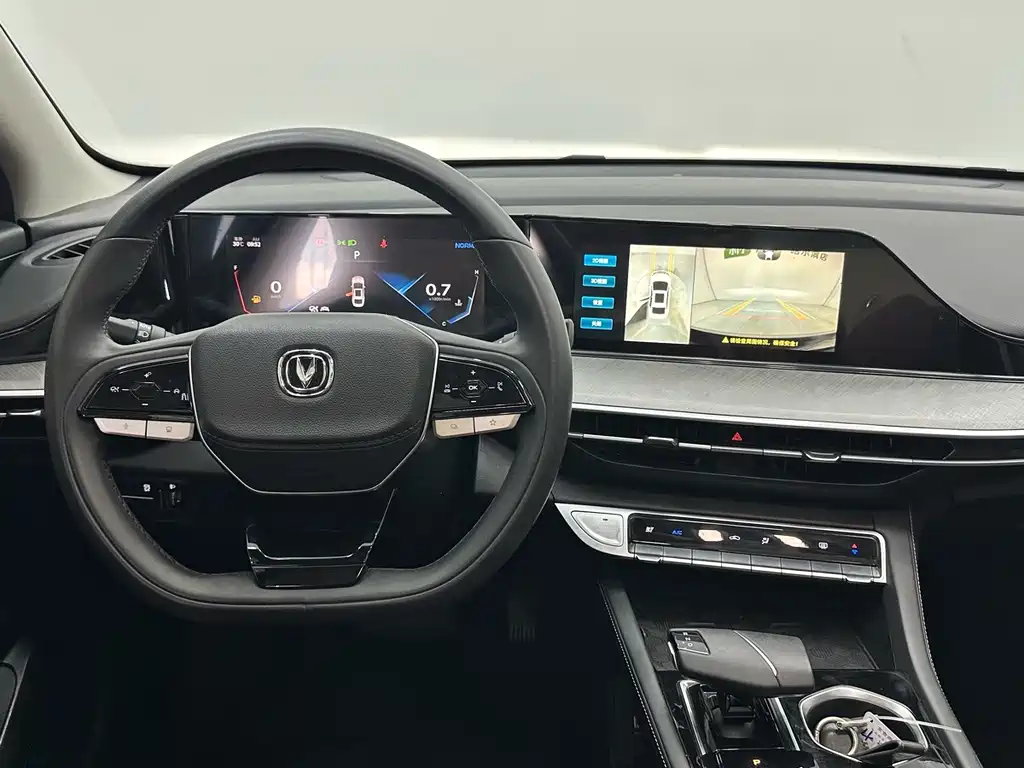 Changan Eado — миниатюра 10