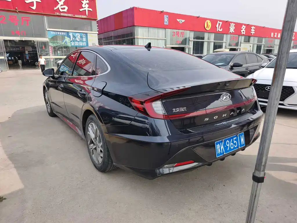 Hyundai Sonata — миниатюра 3