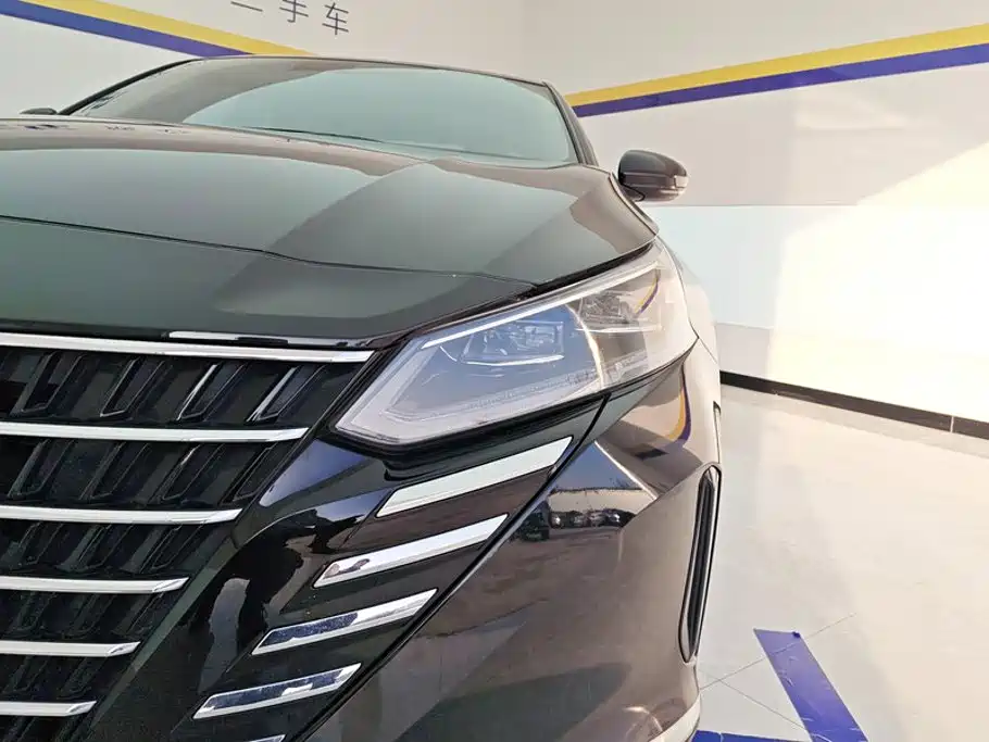 Nissan Teana — миниатюра 5