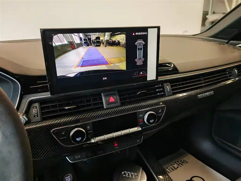 Audi RS 4 — миниатюра 3