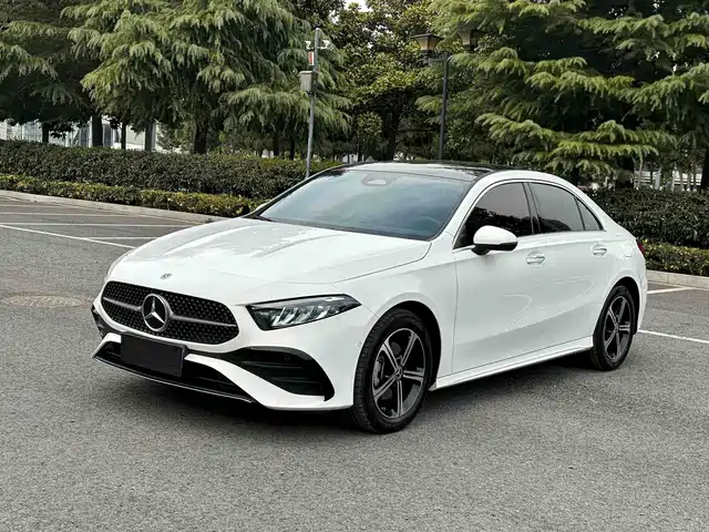 MERCEDES-BENZ A CLASS