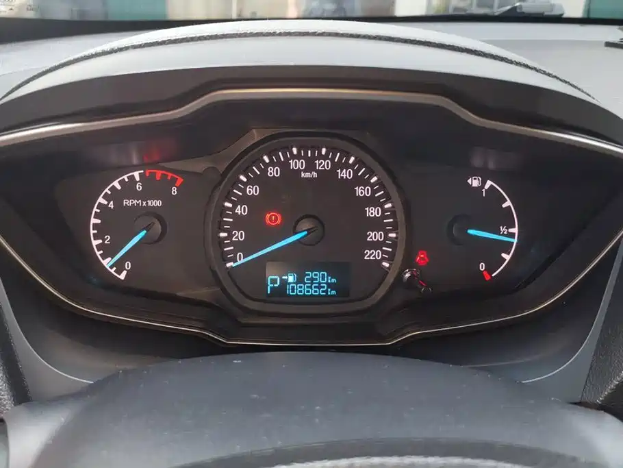 Ford Escort — миниатюра 14
