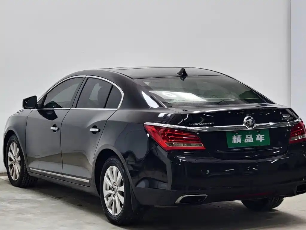 Buick LaCrosse — миниатюра 6