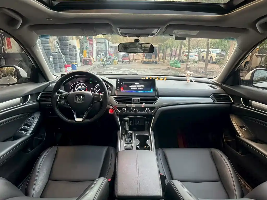 Honda Accord — миниатюра 4