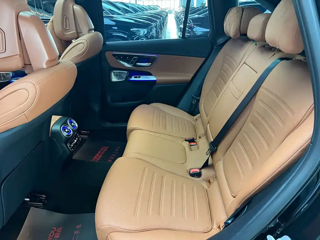 Mercedes-Benz GLC — миниатюра 10