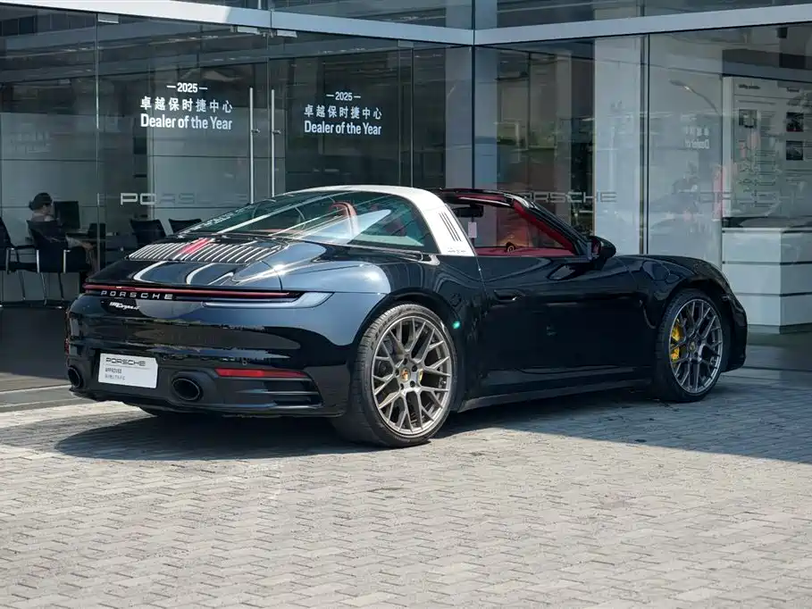 Porsche 911 — миниатюра 7
