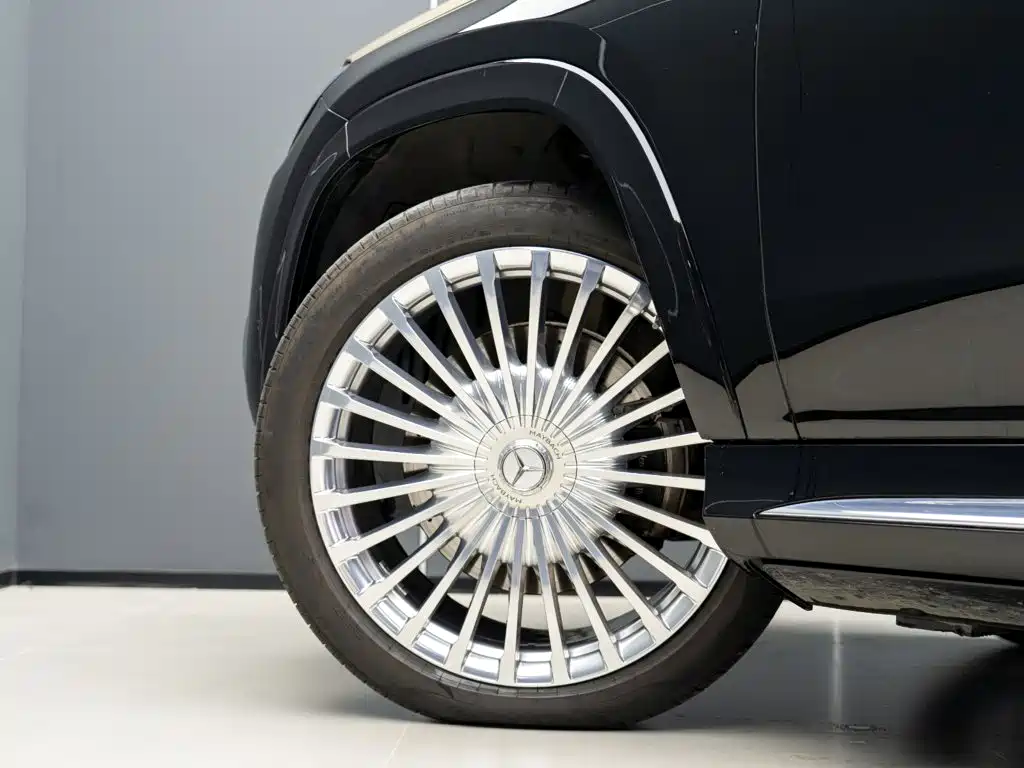 Mercedes-Benz GLS — миниатюра 5