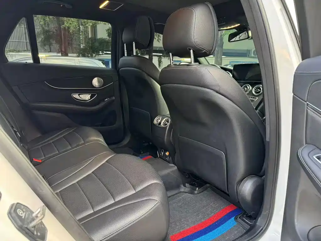 Mercedes-Benz GLC — миниатюра 11