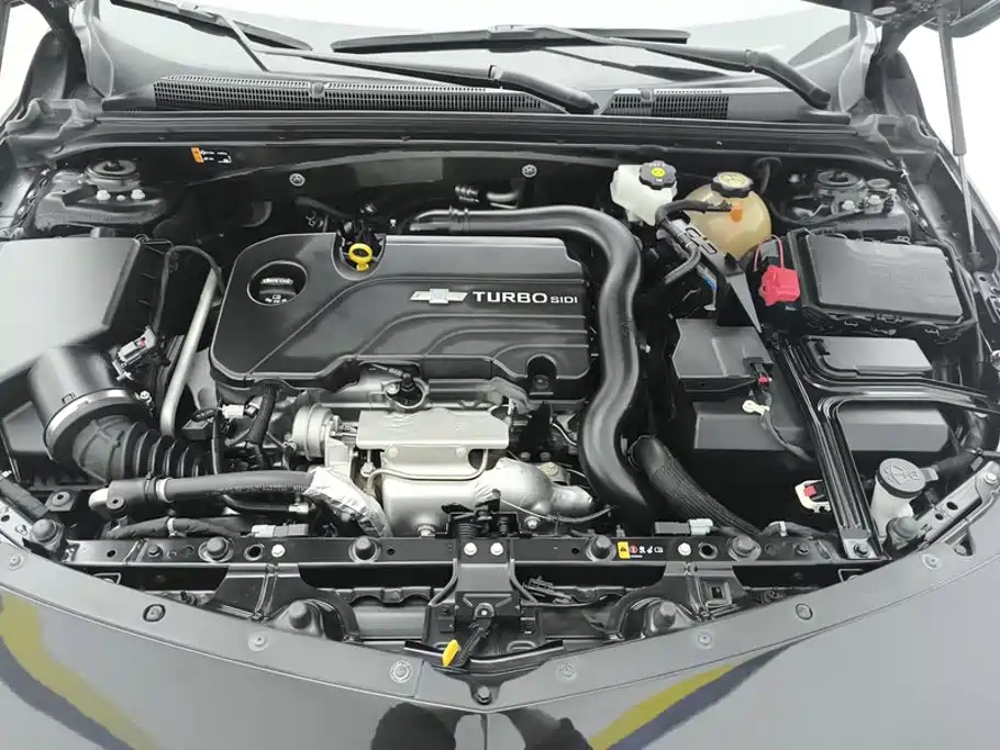 Chevrolet Malibu XL — миниатюра 10