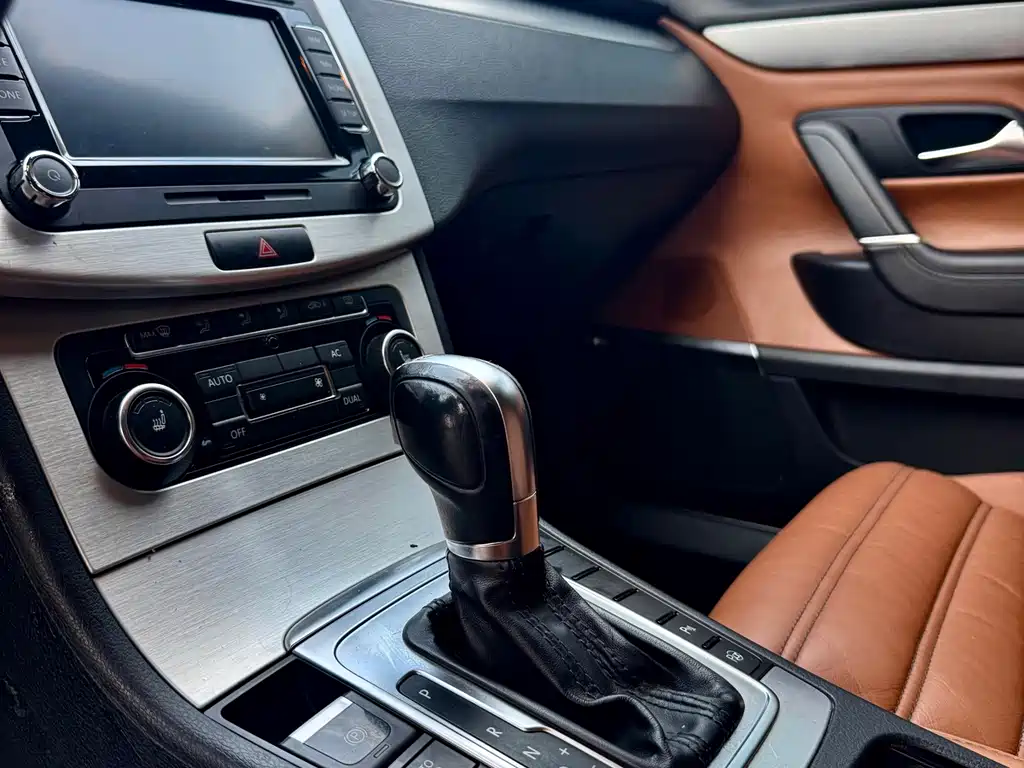 Volkswagen CC — миниатюра 8