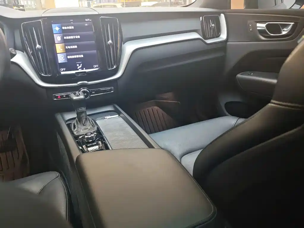 Volvo XC60 — миниатюра 15