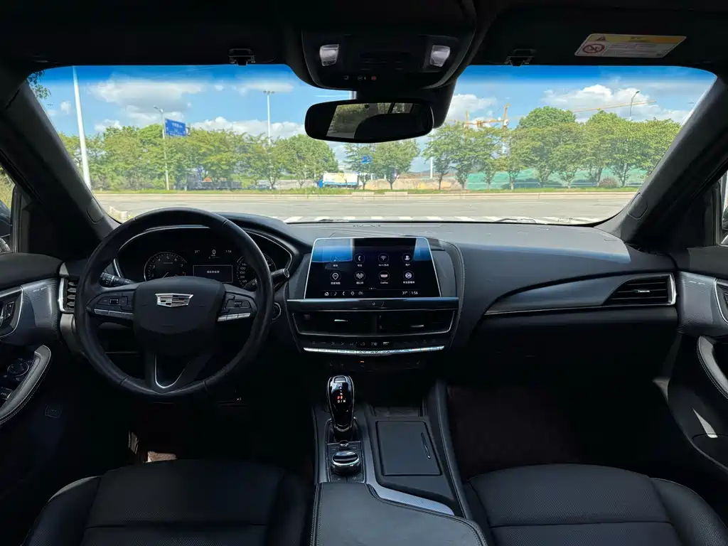 Cadillac CT5 — миниатюра 9