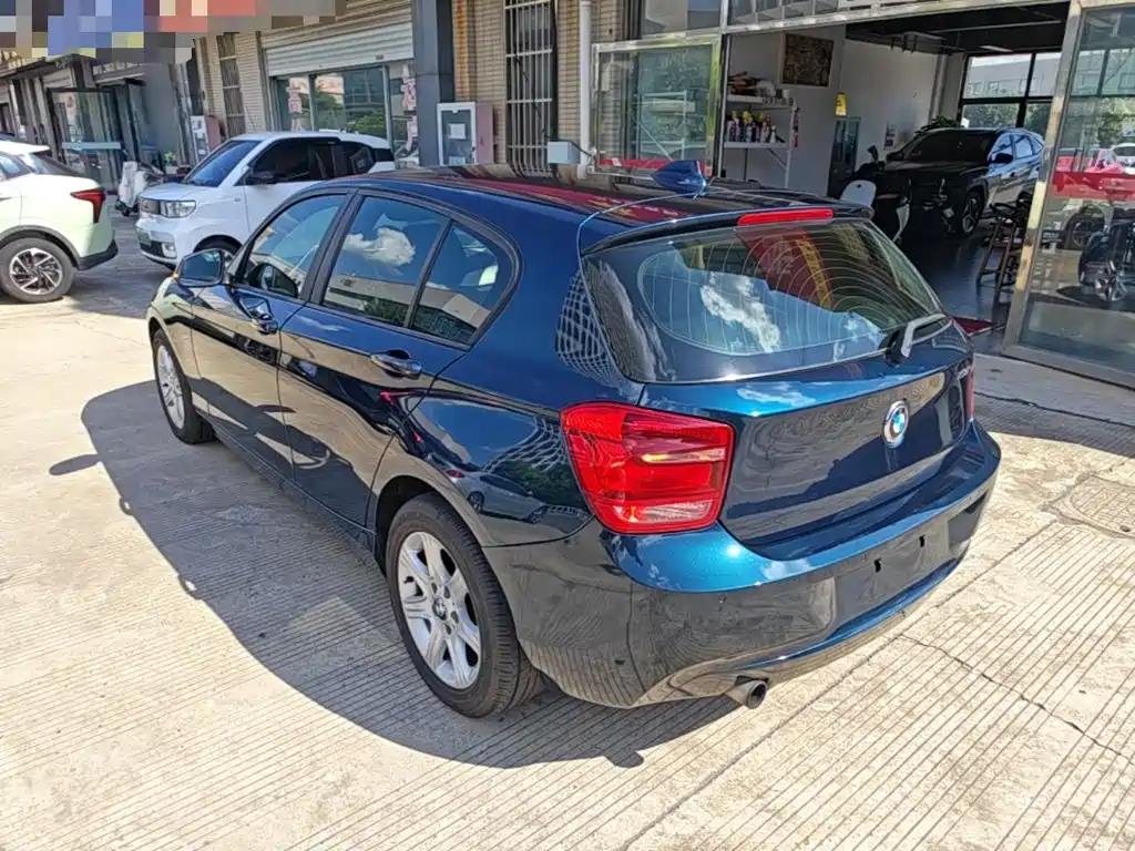 BMW 1 Series (Import) — миниатюра 5