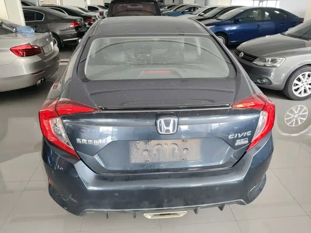 Honda Civic — миниатюра 6