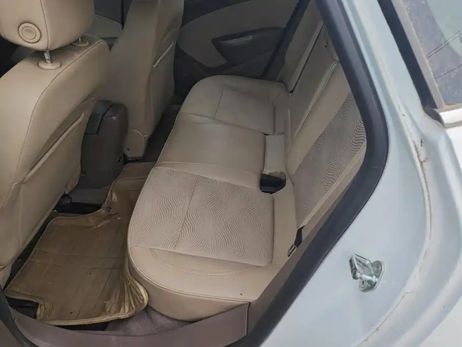 Buick Excelle — миниатюра 11