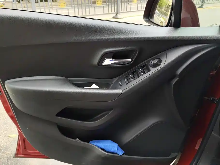 Chevrolet Trax — миниатюра 7
