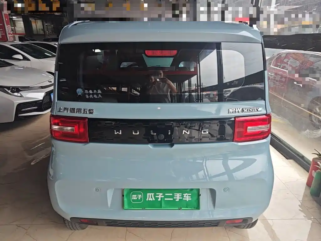 Wuling MINIEV — миниатюра 6