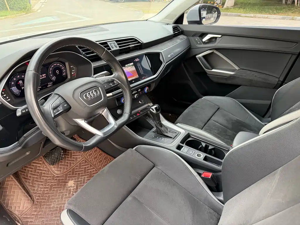 Audi Q3 — миниатюра 11