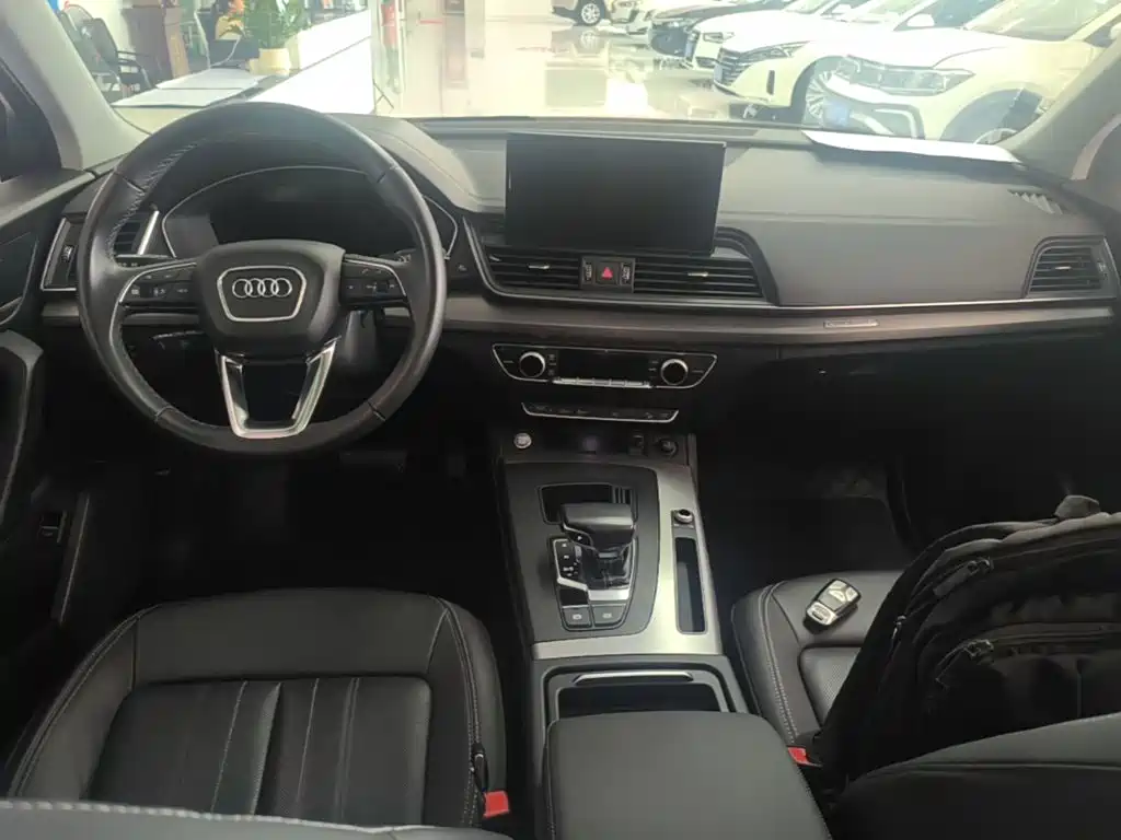 Audi Q5L — миниатюра 10