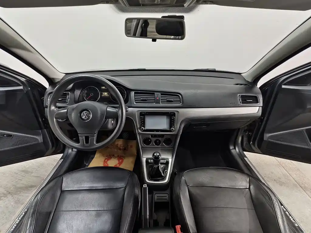 Volkswagen Lavida — миниатюра 9